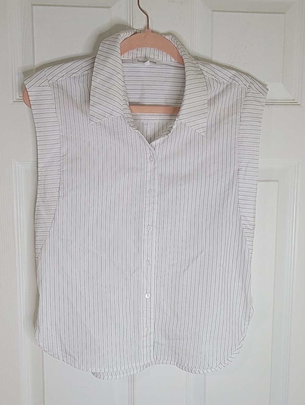 Heartloom Women Size XS Sleeveless Button-Front Stripe Shirt - White/Gray